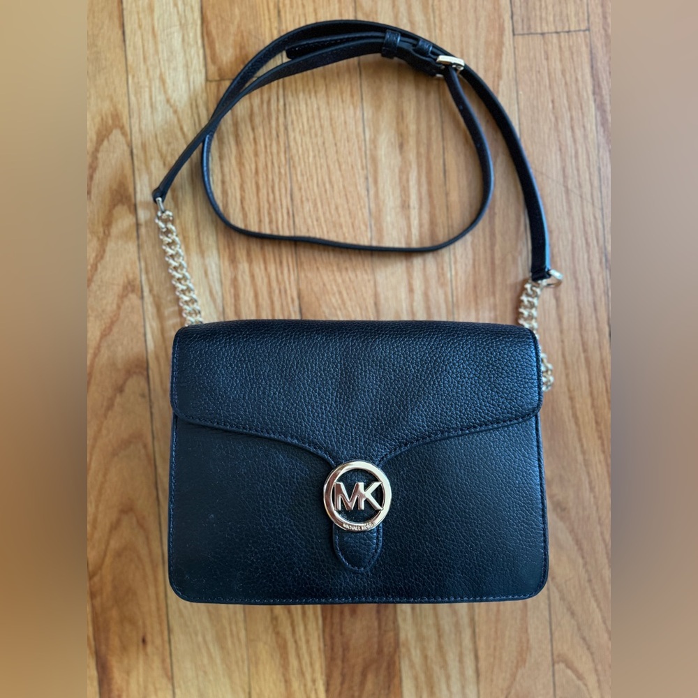 Michael Kors Vanna Large Leather Crossbody Purse with Gold Chain